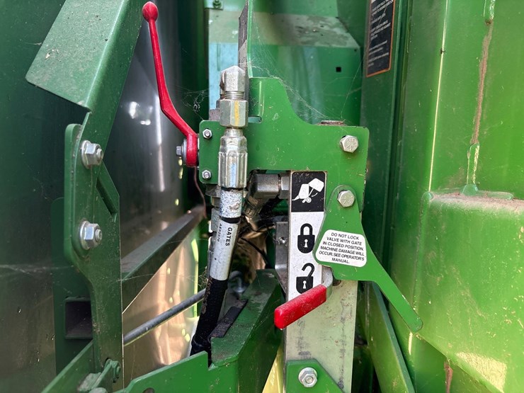 john-deere-450-image-30