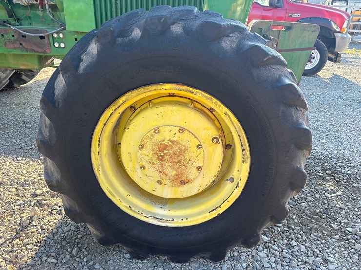 john-deere-4640-image-67