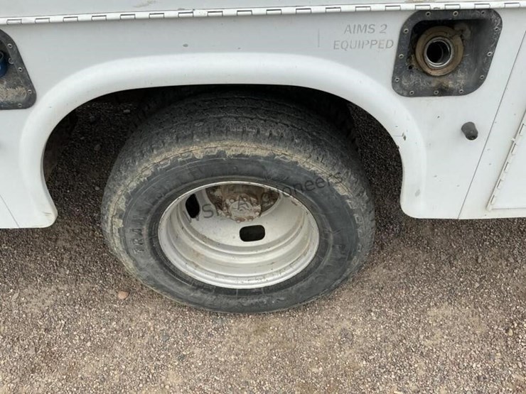 2011-ford-f350-image-8