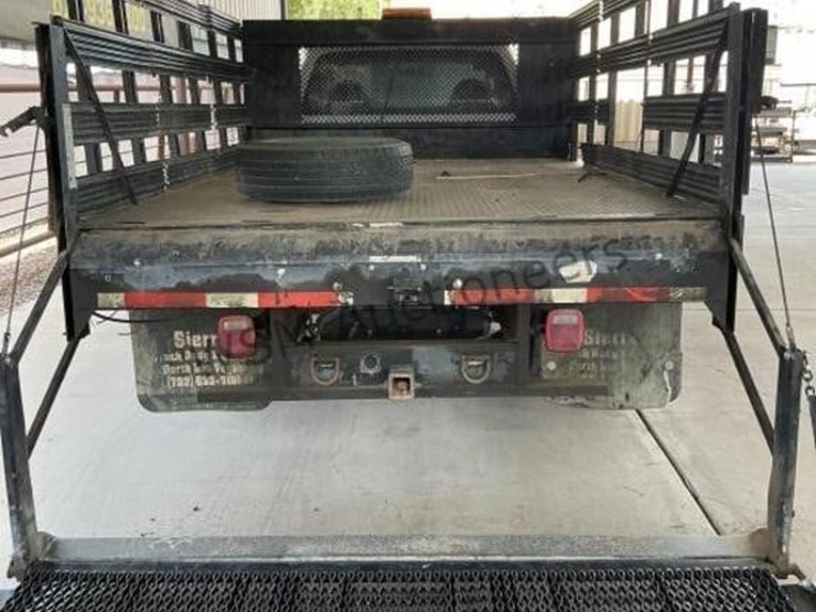 2009-ford-f350-image-11