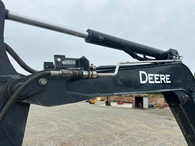 2019-deere-50g-image-20