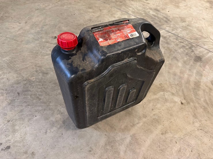 16-quart-drain-container-image-1
