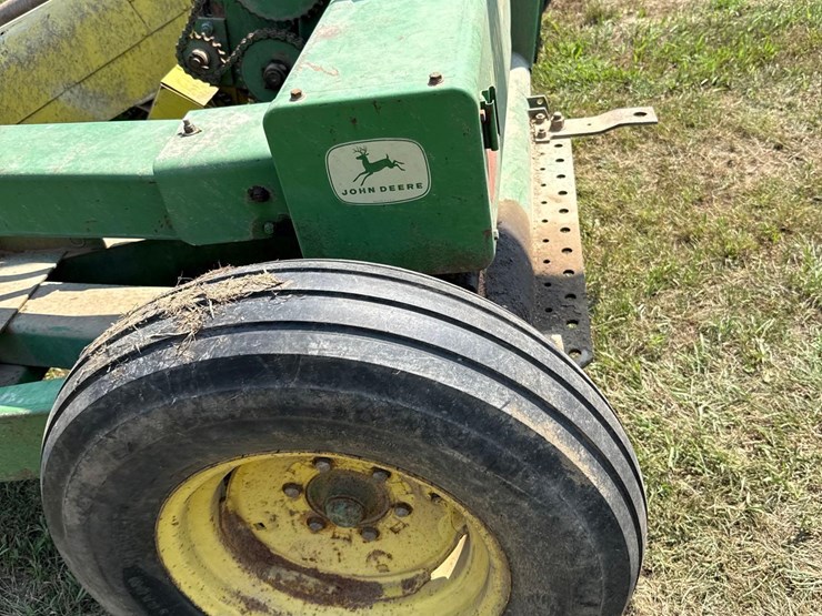 john-deere-34-image-5