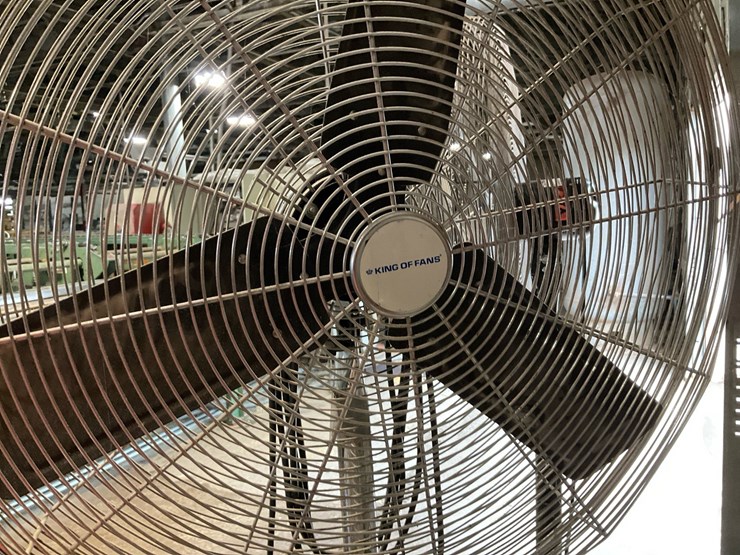 #110-•-king-of-fans-/-powermax-hvp-30e-industrial-pedestal-fans-image-6