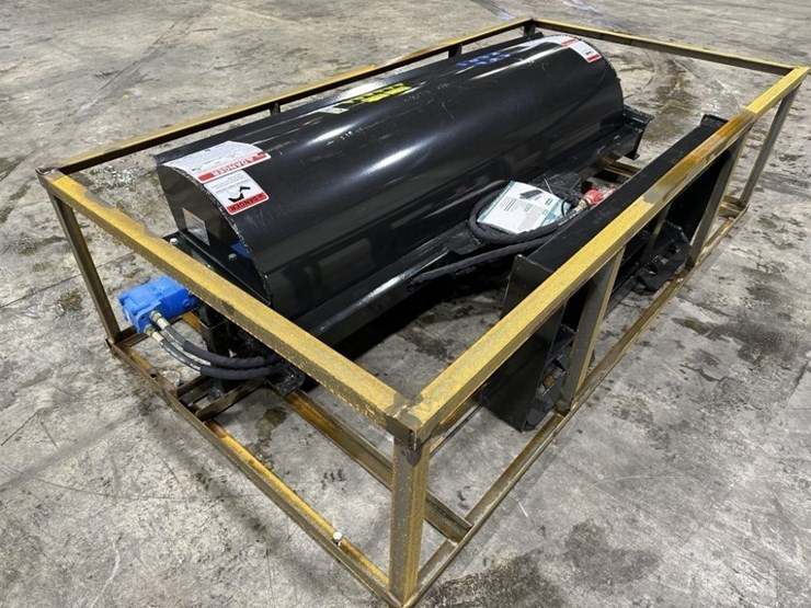 2026-mower-king-ssab72-angle-broom-image-4