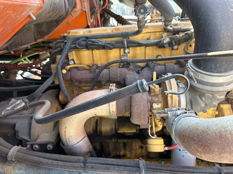 2000-caterpillar-3126-image-25