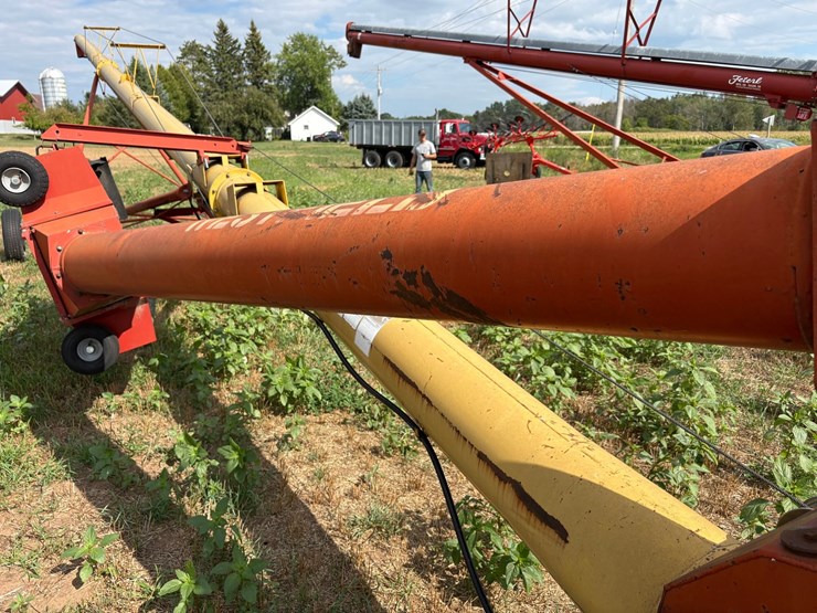 #2927-•-westfield-mk100-61-grain-auger-image-17