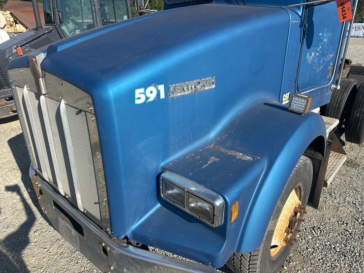 1988-kenworth-t800-image-9