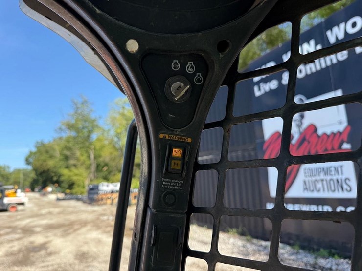 2017-bobcat-t770-image-22