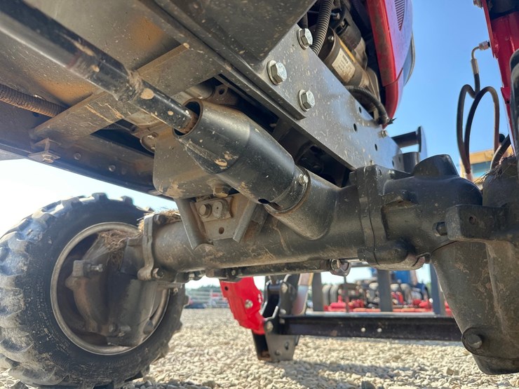 2021-massey-ferguson-1805-image-62