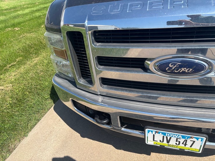 2009-ford-f350-image-15