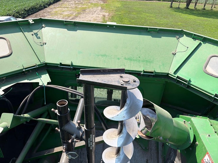 john-deere-9400-image-22
