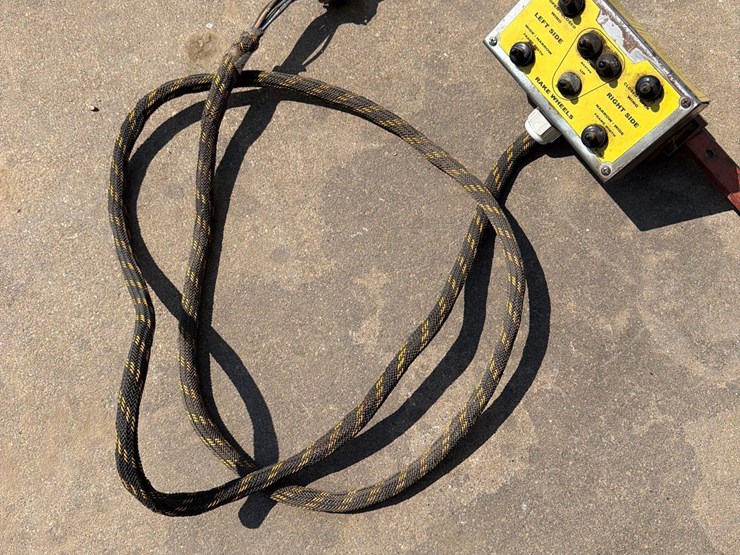 agco-5130-17-wheel-pull-type-rake—1-owner-image-35
