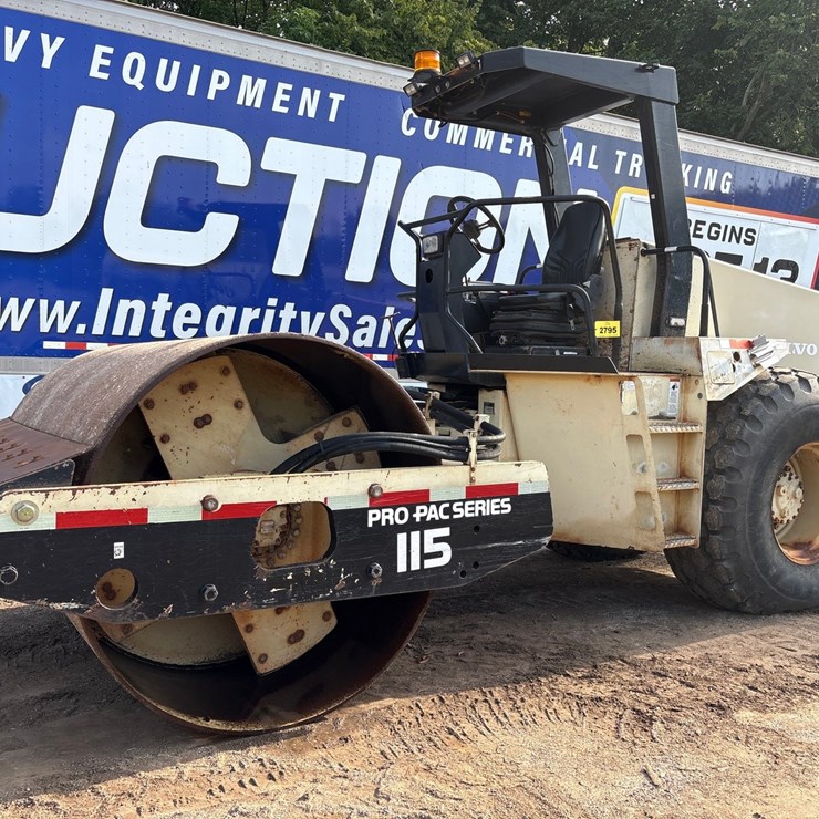 #2795 • Volvo Pro Pac 115 Single Drum Compactor