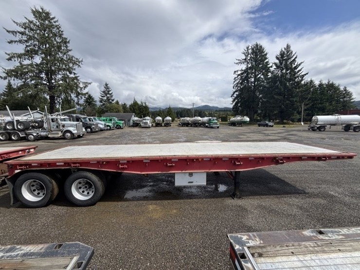 t/a-flatbed-trailer-image-6