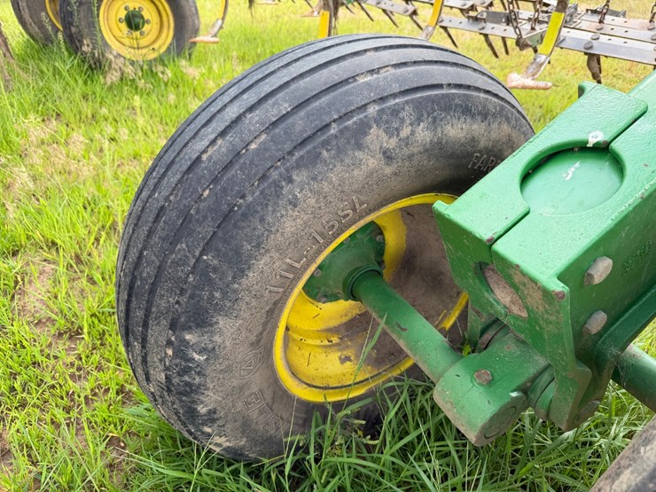 john-deere-2200-image-64
