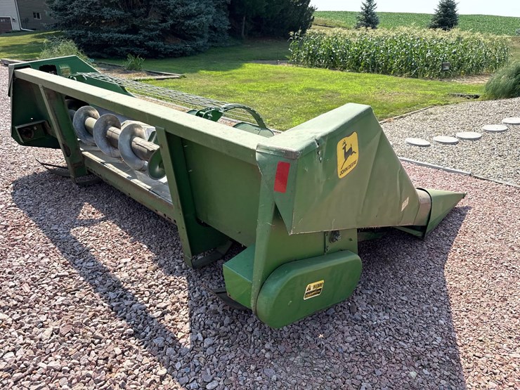 john-deere-444-image-3