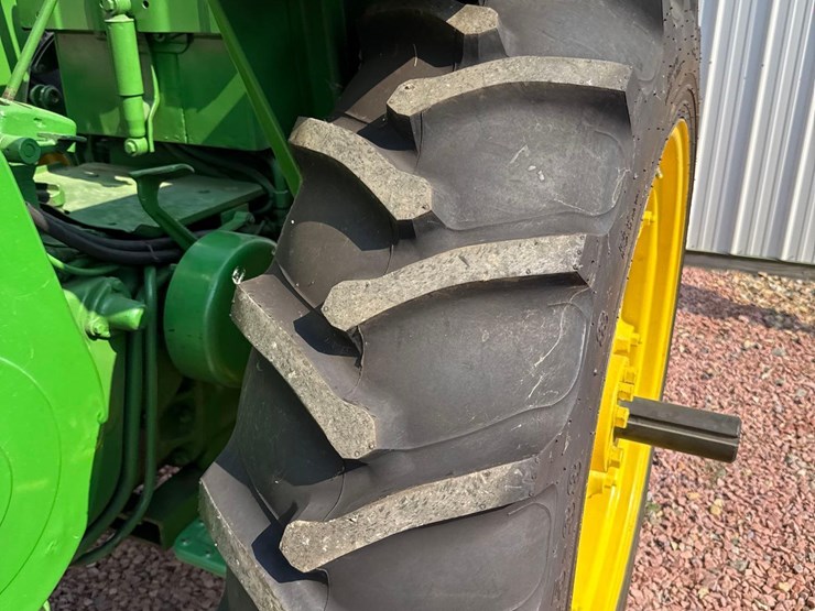 john-deere-730-image-30