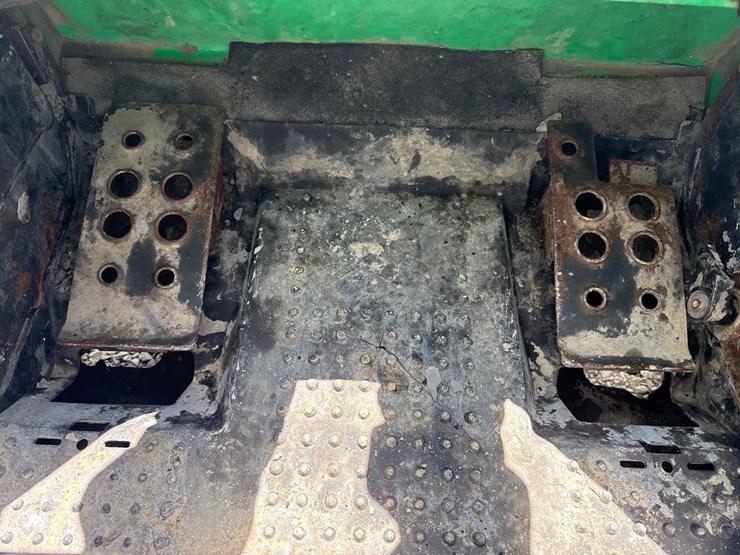 2019-bobcat-t550-image-41