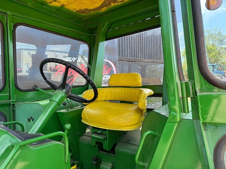 john-deere-3020-image-22