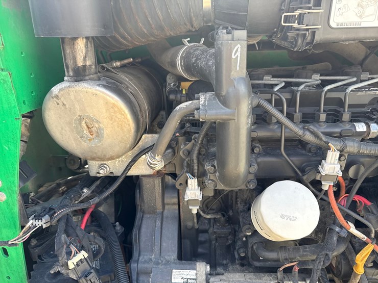 2019-bobcat-t550-image-35