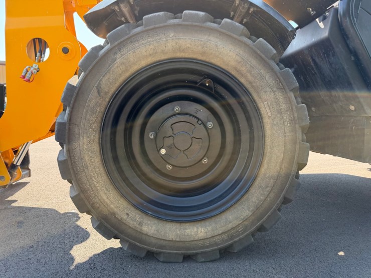 2024-jcb-509-42-image-106