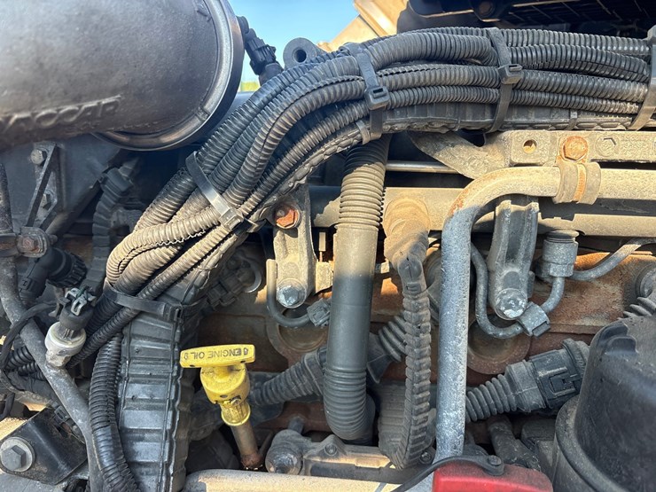 2014-kenworth-t680-image-73