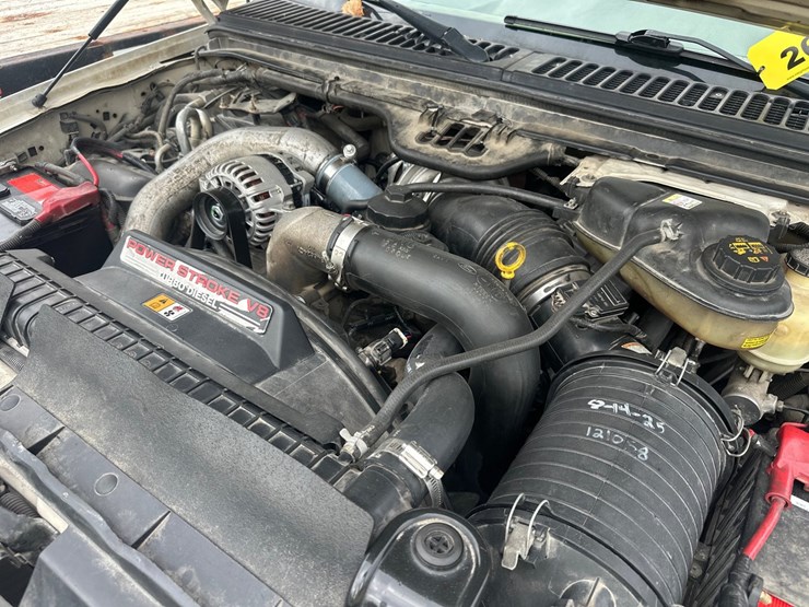 2007-ford-f550-image-42