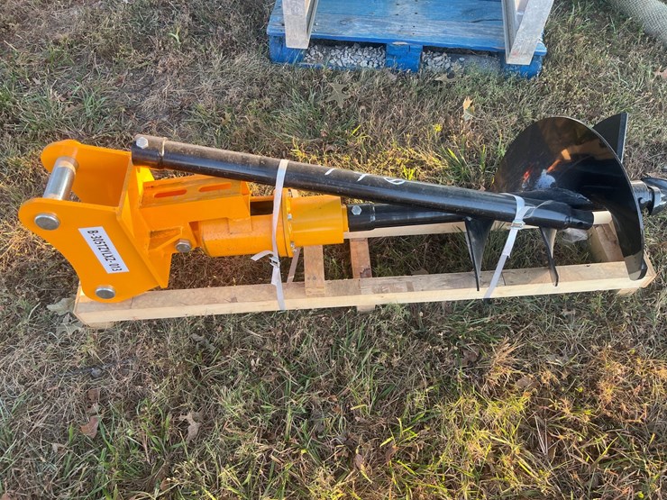 caterpillar-305-image-1