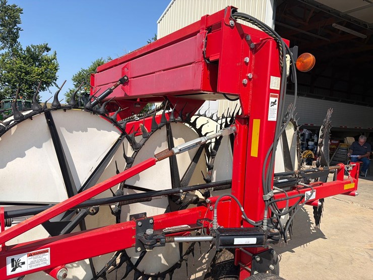 agco-5130-17-wheel-pull-type-rake—1-owner-image-8