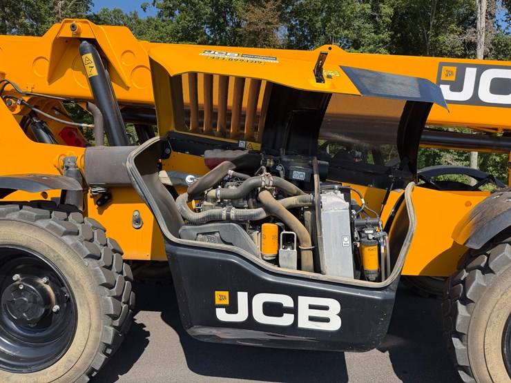 2024-jcb-509-42-image-47