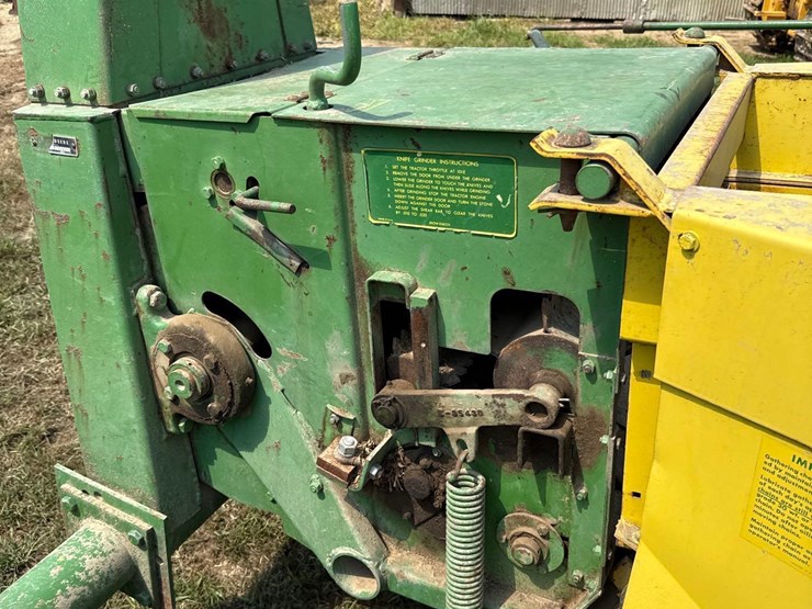 john-deere-34-image-18