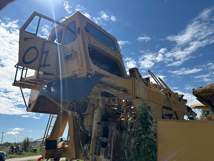 caterpillar-785b-image-41