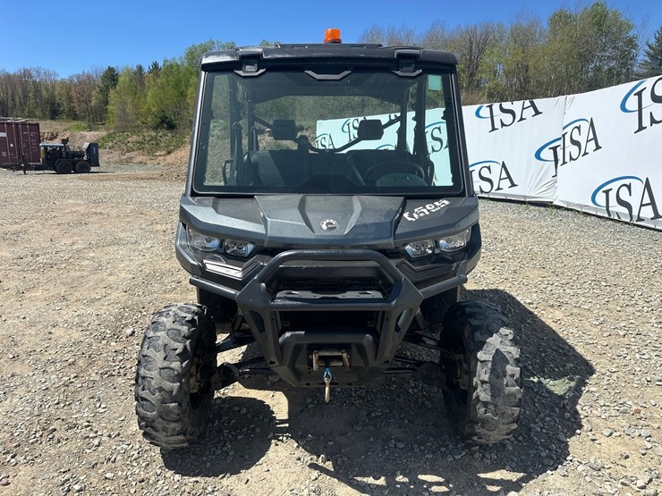 #5301-•-2022-canam-defender-xt-4x4-utv-image-8