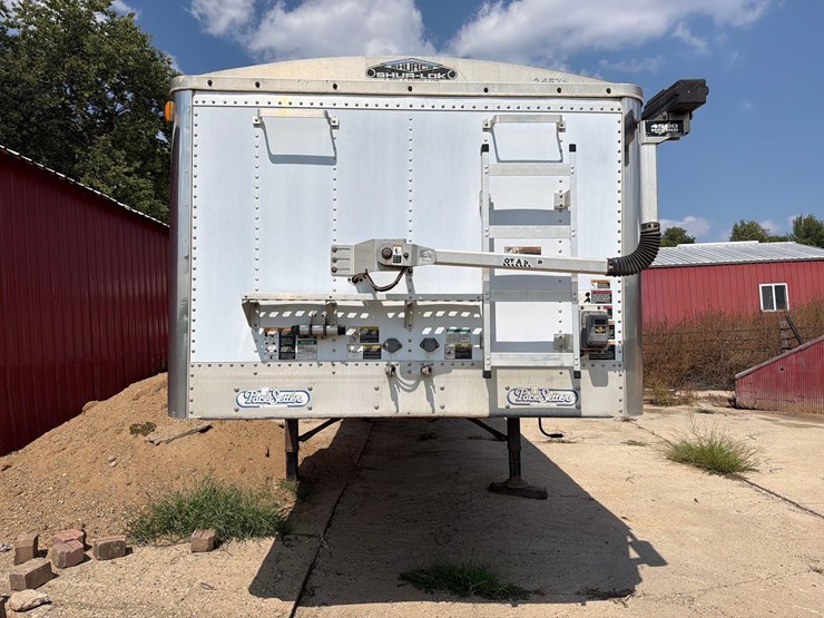 2003-wilson-grain-trailer-image-2