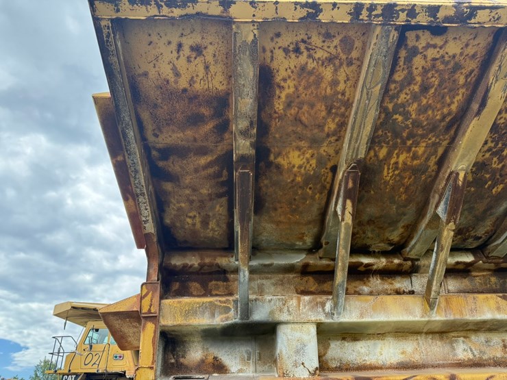 caterpillar-785b-image-13