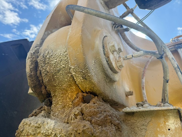 caterpillar-785b-image-43