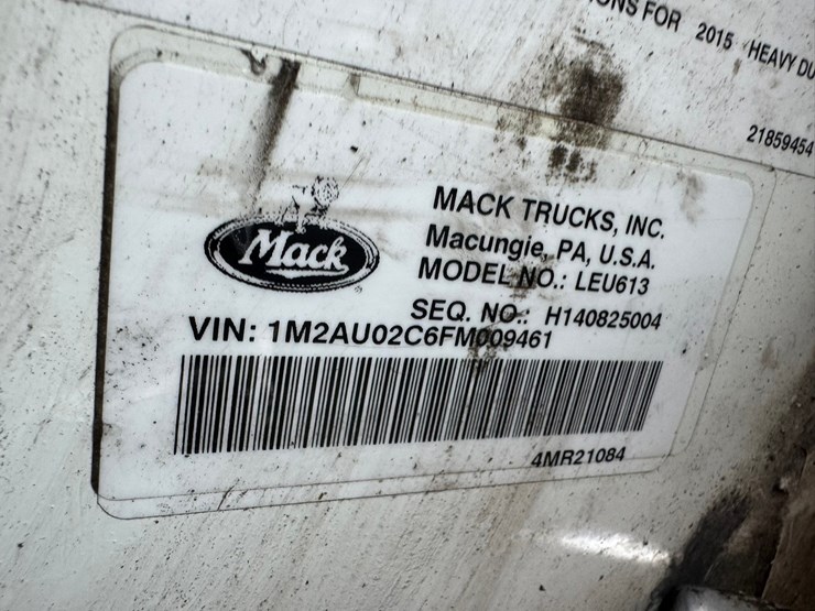 2015-mack-leu613-image-94