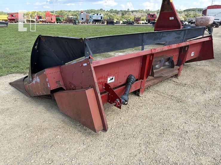 case-ih-1063-image-2