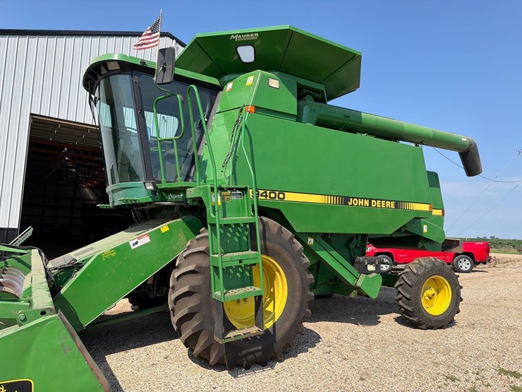 john-deere-9400-image-1