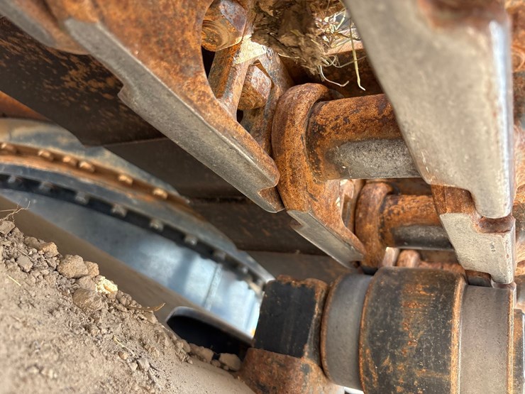 deere-250g-lc-image-89