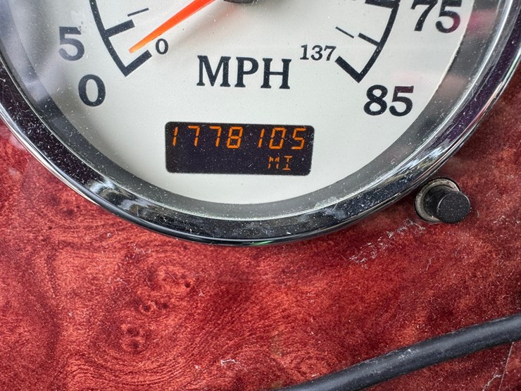 2004-international-9900i-image-44