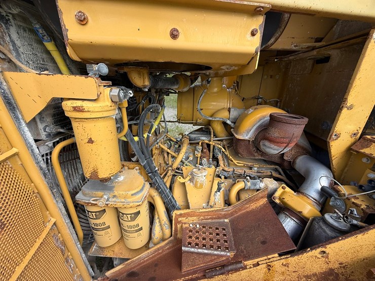 caterpillar-d9r-image-38