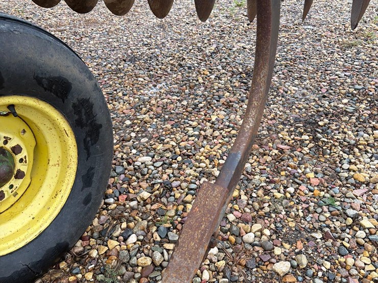john-deere-510-image-17