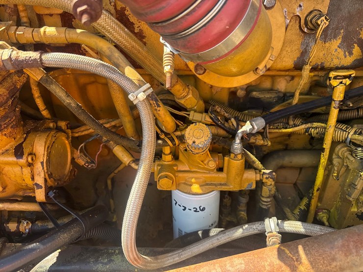2005-peterbilt-379-image-14