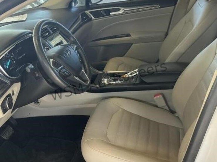 2018-ford-fusion-energie-sdn-image-26