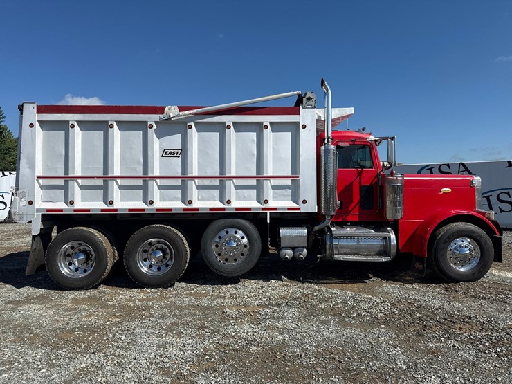 2005-peterbilt-379-image-6