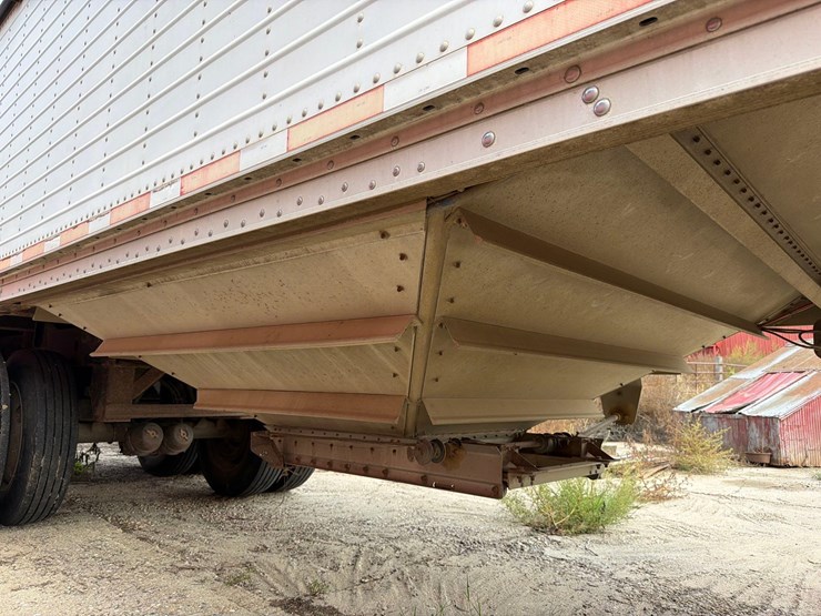2003-wilson-grain-trailer-image-44