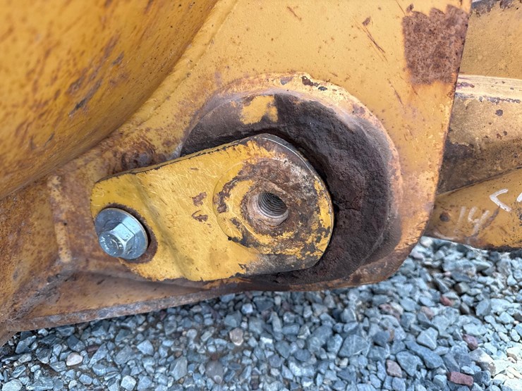 caterpillar-980g-image-25