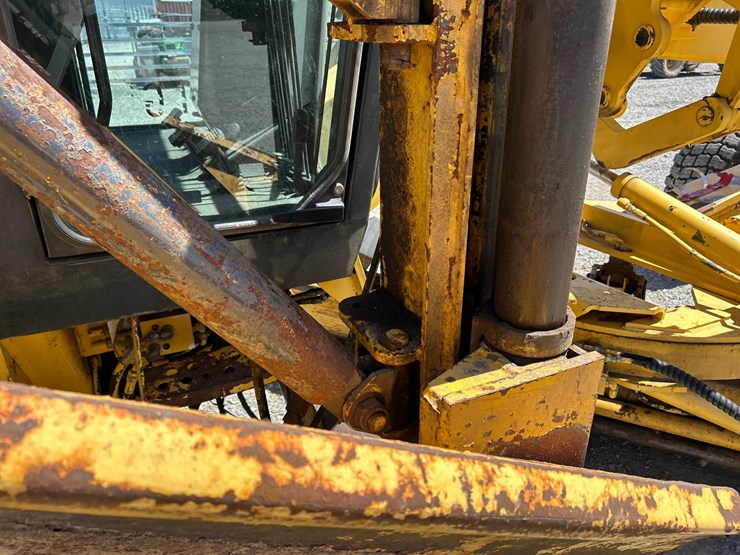 komatsu-gd650a-image-59